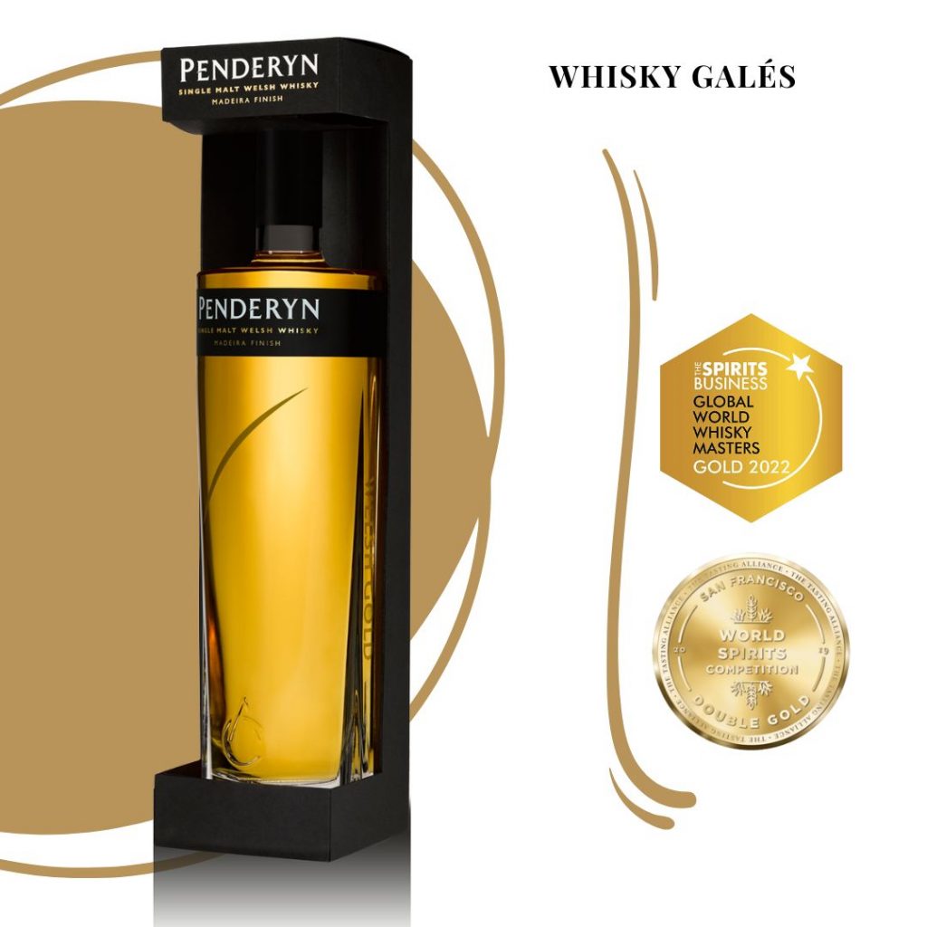 Penderyn Gold con medallas Los mejores whiskies calidad precio para regalar esta Navidad